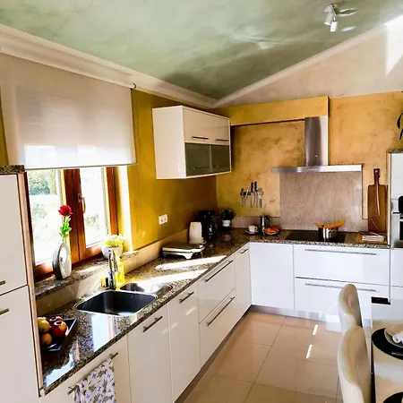 R&g Serenity Apartman Ližnjan