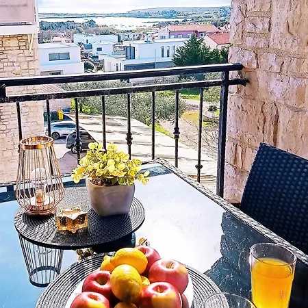 R&g Serenity Apartman Ližnjan