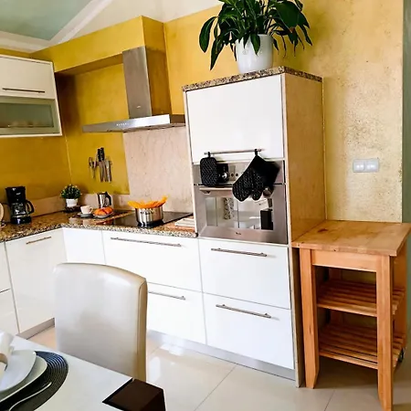 R&g Serenity Apartman *